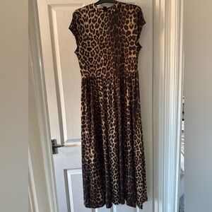 SHEIN Brown Animal Print Midi Dress